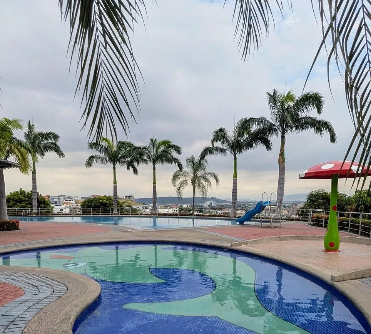 Villa con Piscina Mirador y Seguridad Privada Guayaquil